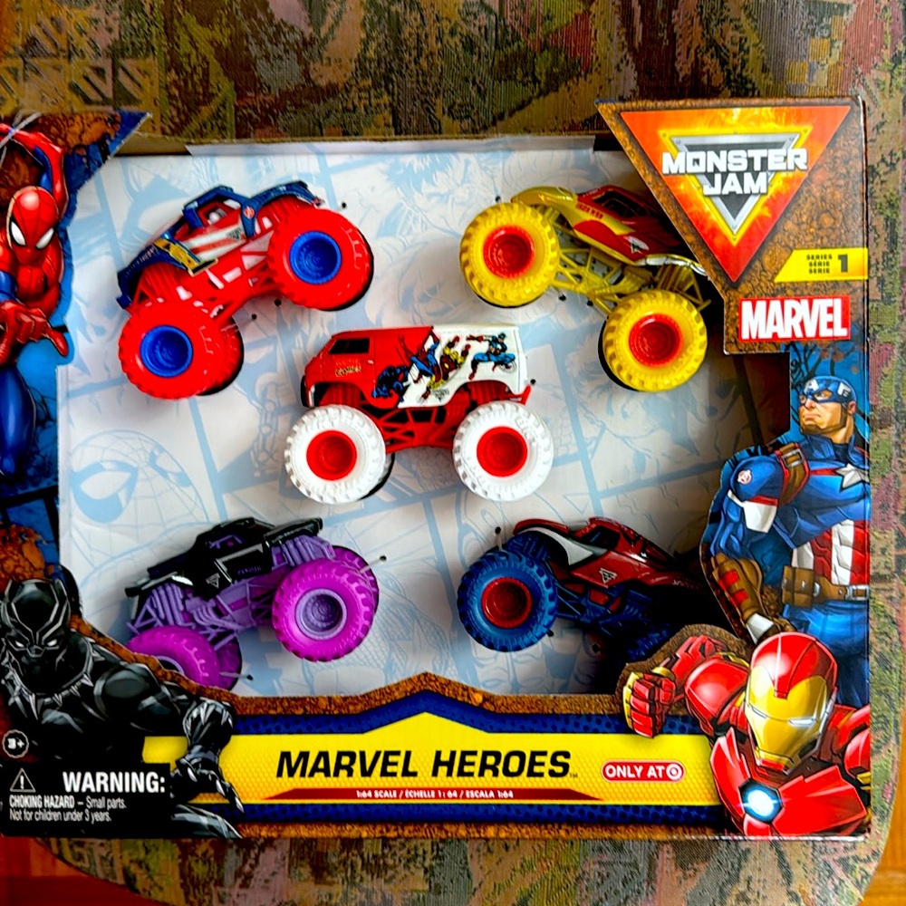 Monster Jam Marvel Heroes Target Exclusive Captain America Spiderman Iron Man